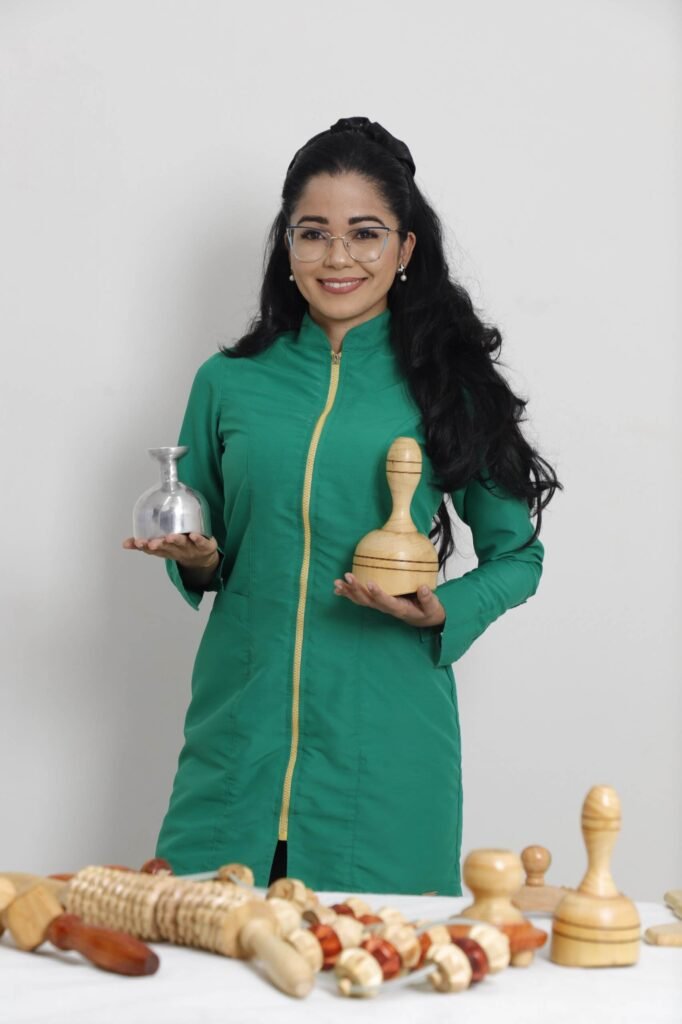 Licenciada Maryi Maldonado, es Licenciada en Enfermería, certificada en estética facial y corporal y directora de Global Academy.